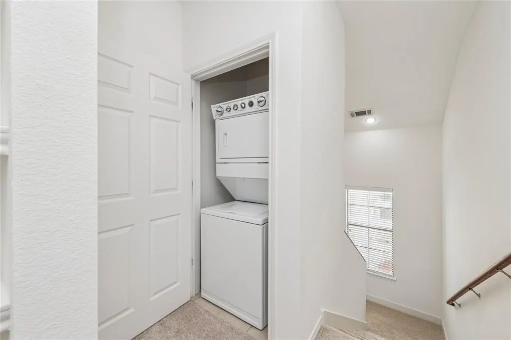 2115 Grove Park Lane