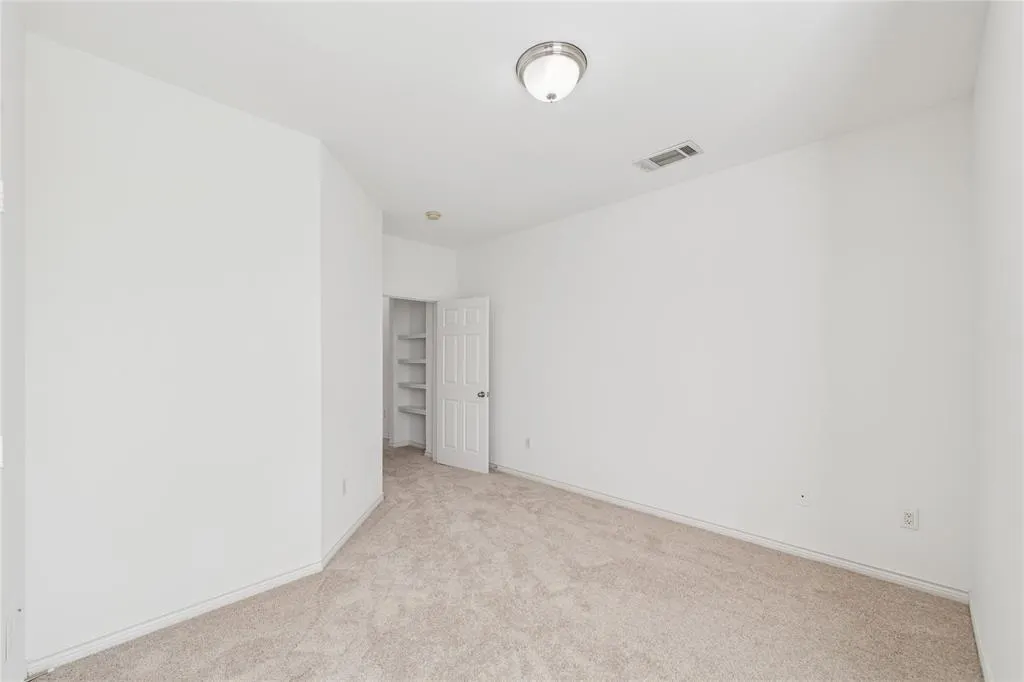 2115 Grove Park Lane