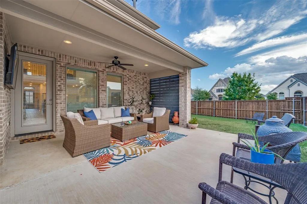3127 Lexington Drive