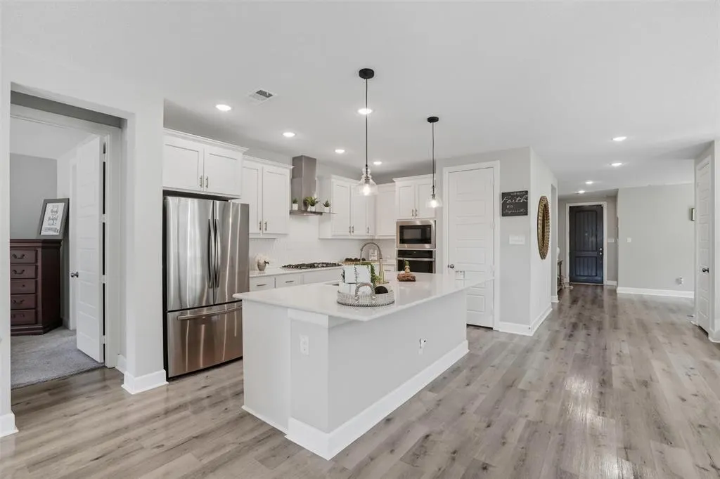 4113 Gainesway Lane