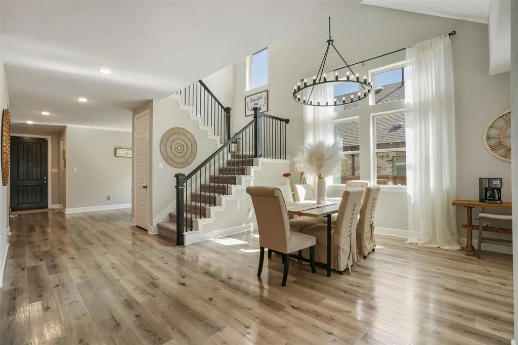 4113 Gainesway Lane