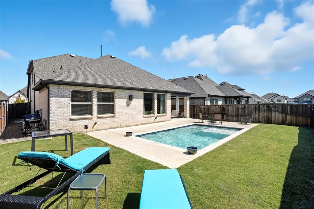 4113 Gainesway Lane