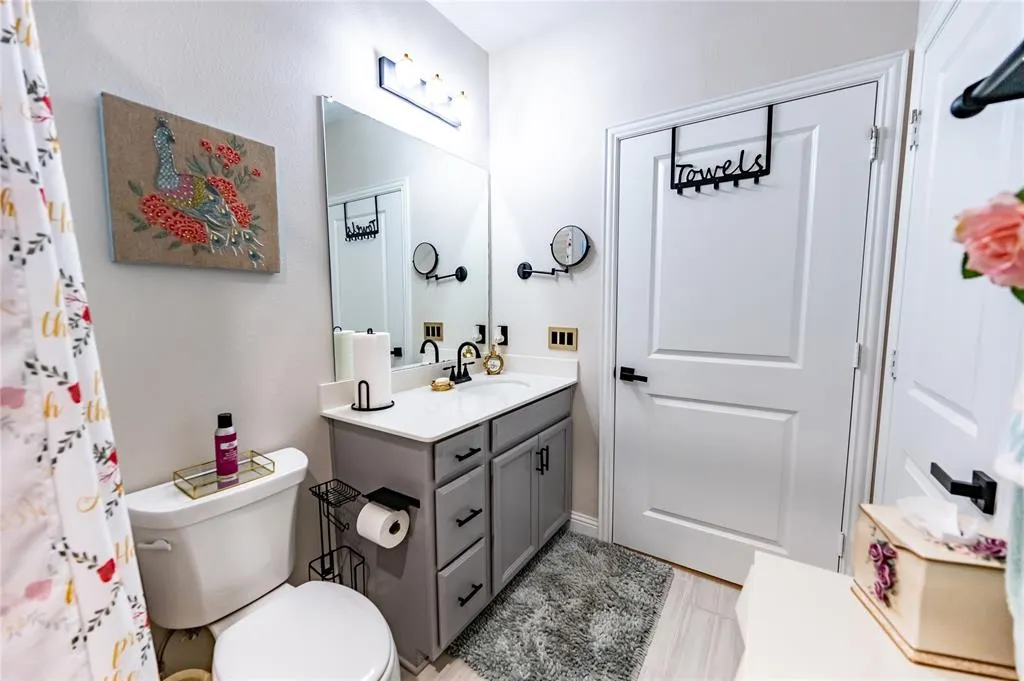 651 N Watters Road, #8201