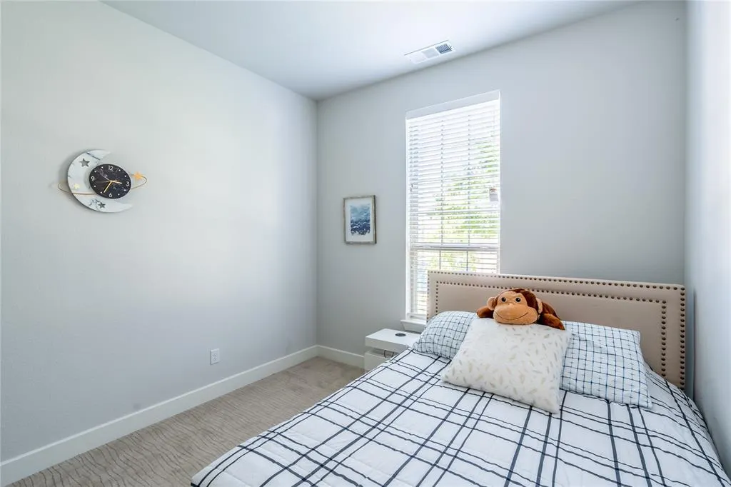 1712 Hanoverian Lane