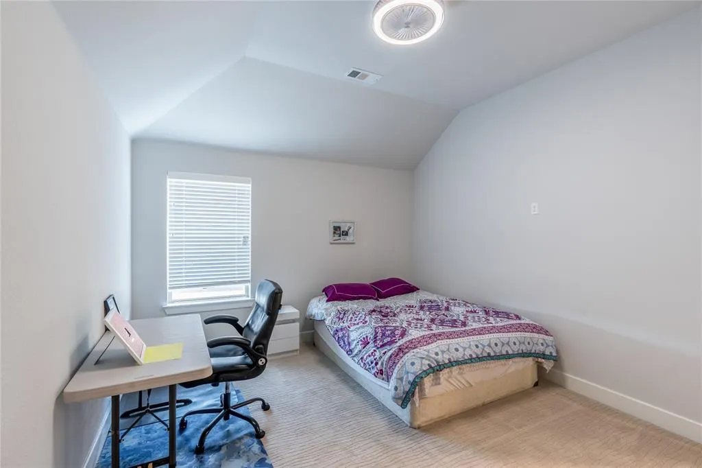 1712 Hanoverian Lane