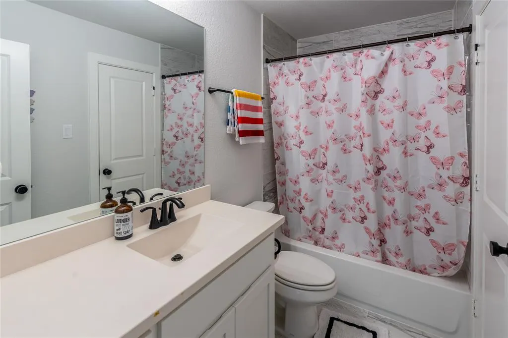 1712 Hanoverian Lane