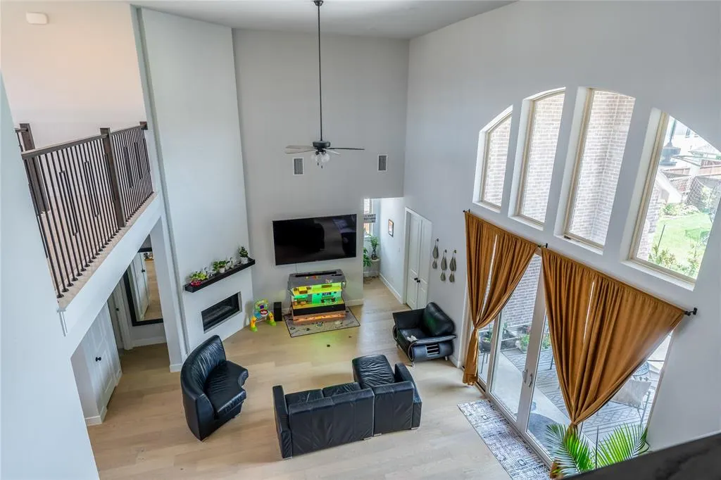 1712 Hanoverian Lane