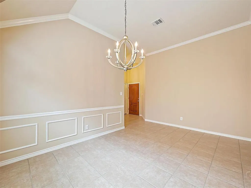 3805 Bitterroot Trail