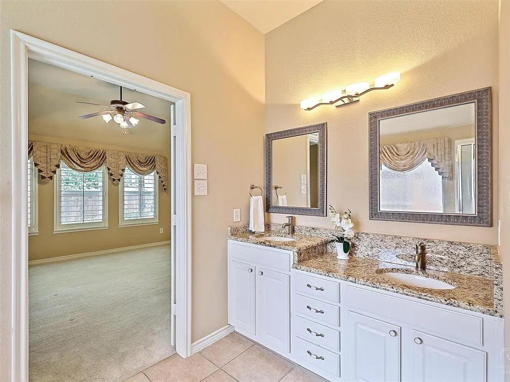 3805 Bitterroot Trail