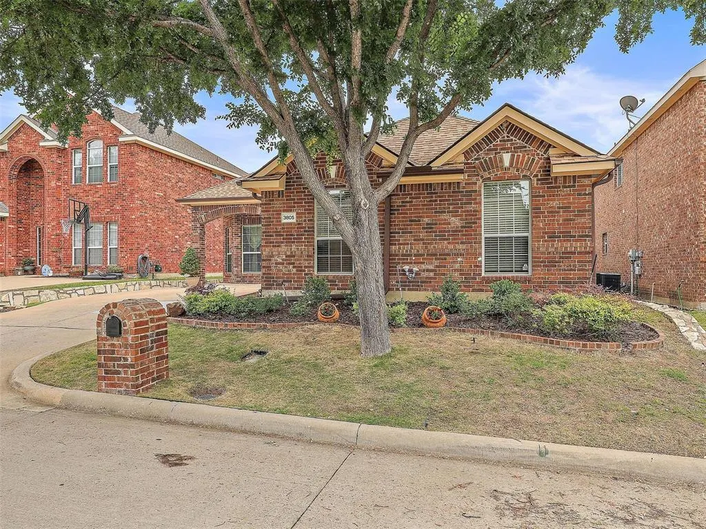 3805 Bitterroot Trail