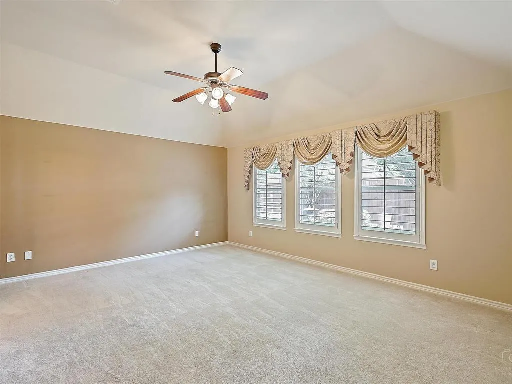 3805 Bitterroot Trail