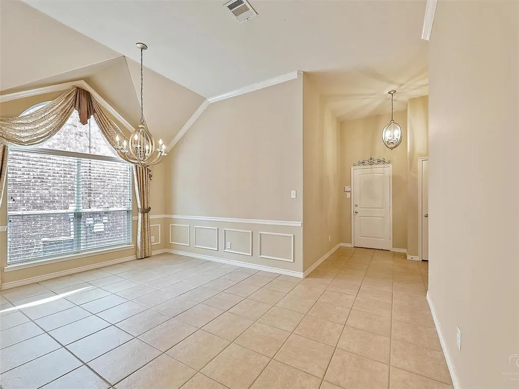 3805 Bitterroot Trail