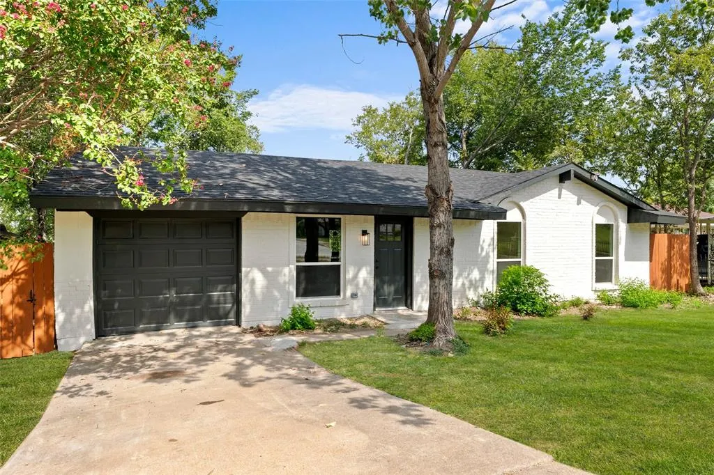 701 Botany Bay Drive