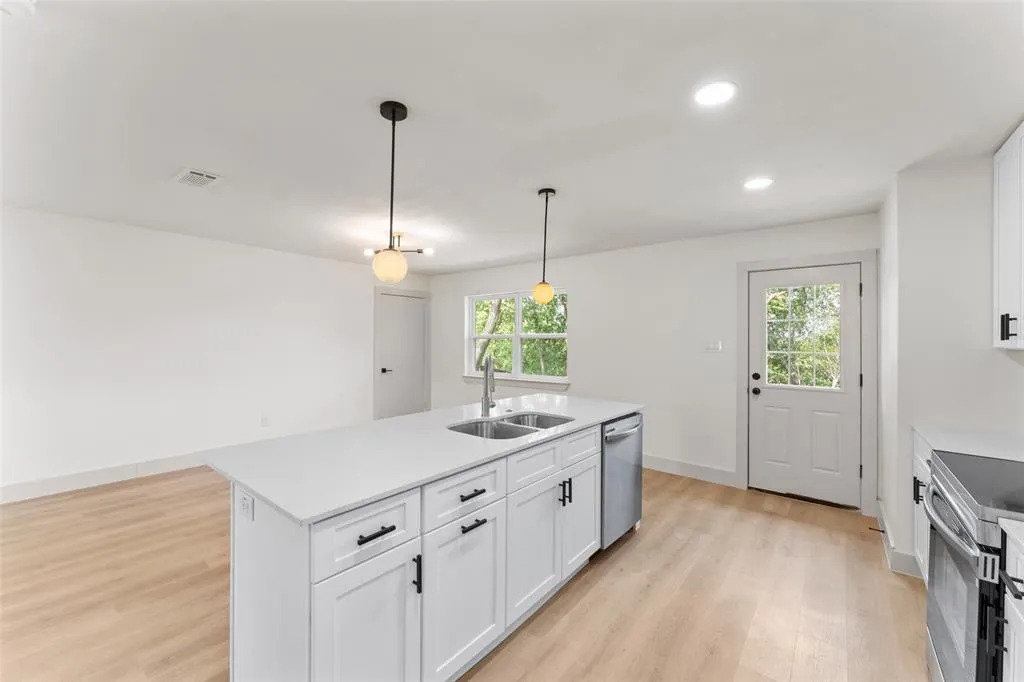 701 Botany Bay Drive