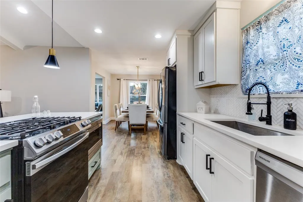 5208 Elkridge Drive