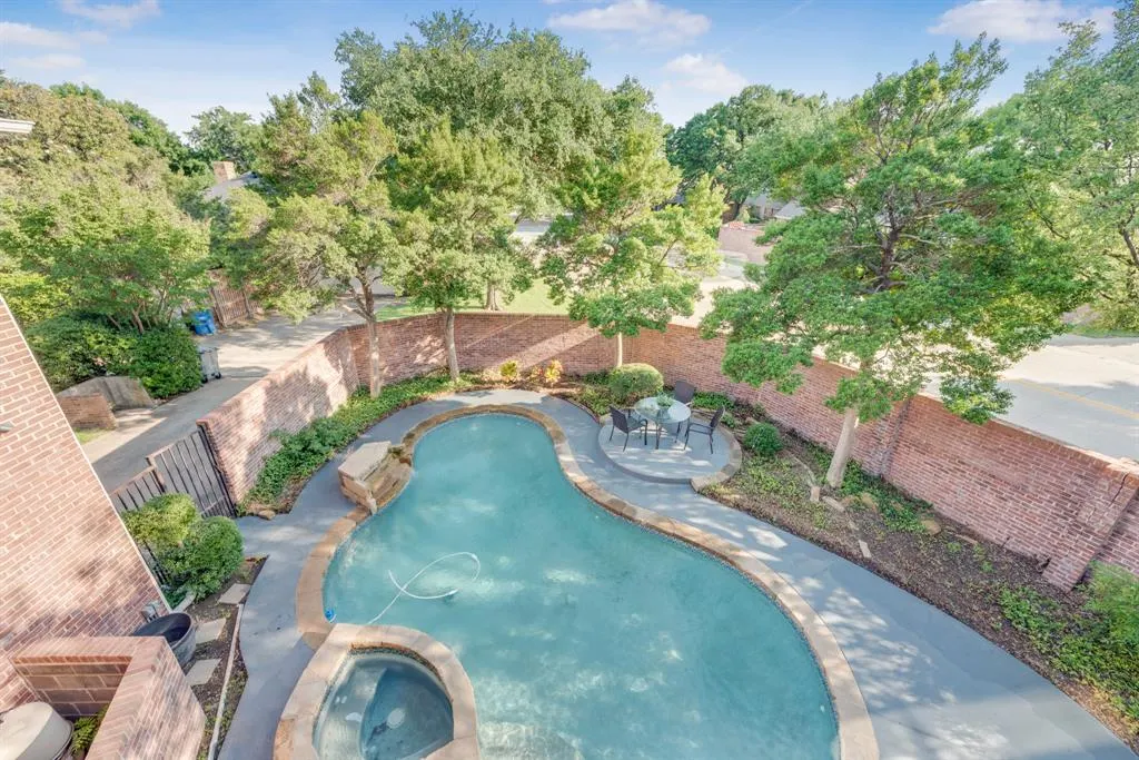 7204 Debbe Drive