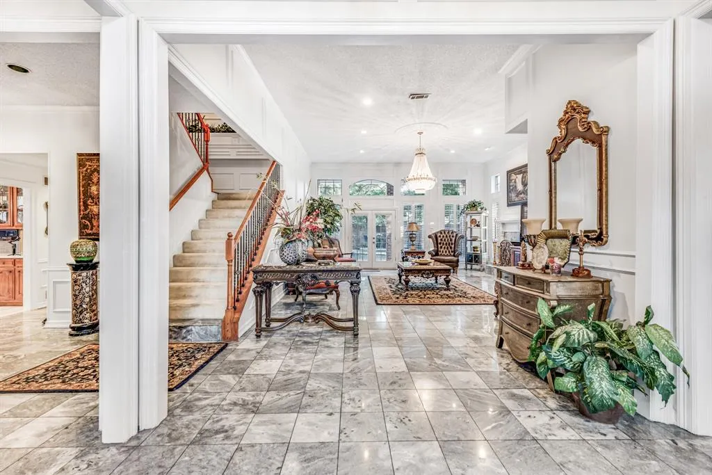 7204 Debbe Drive