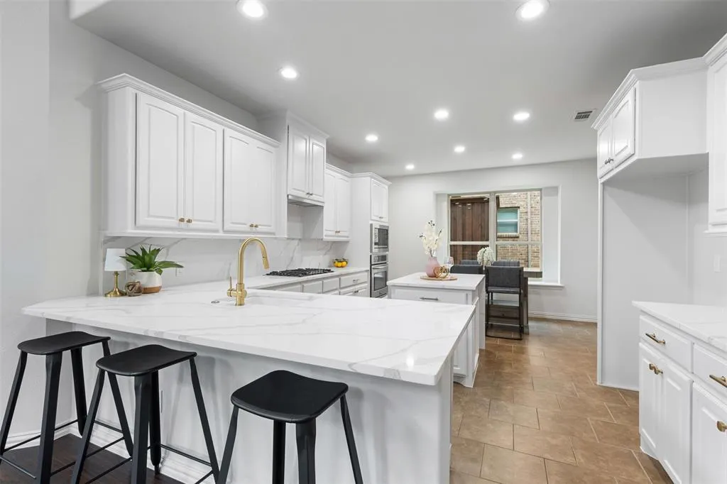11984 Del Rio Drive