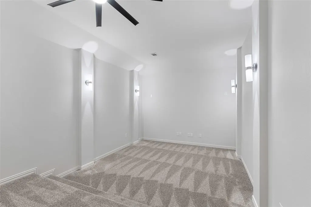 11984 Del Rio Drive