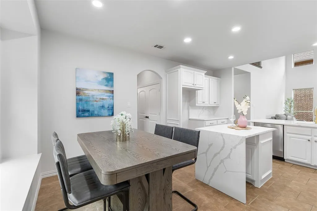 11984 Del Rio Drive