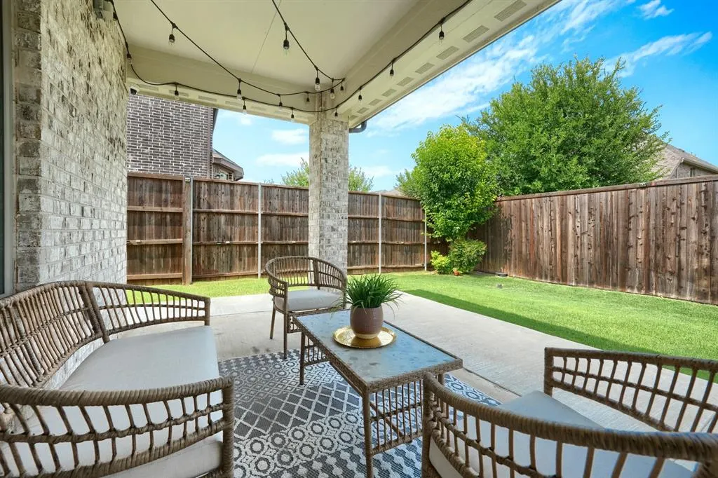 10508 Wintergreen Drive