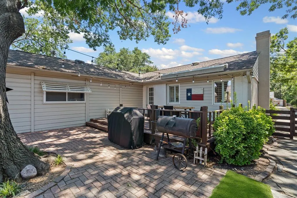 608 Westwood Drive