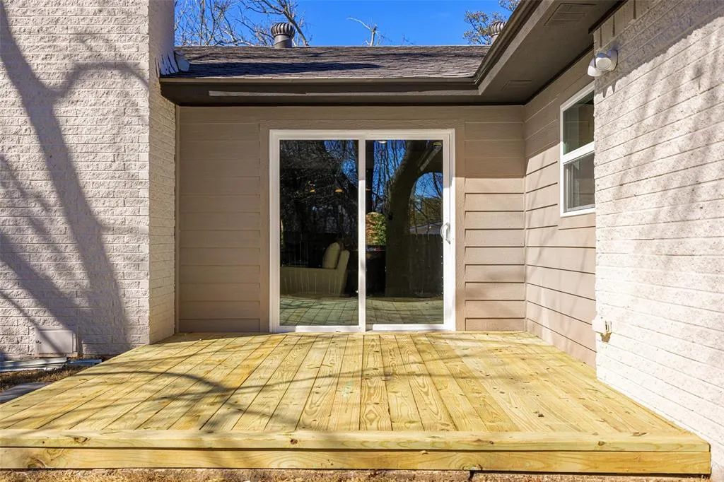 11006 Mccree Road