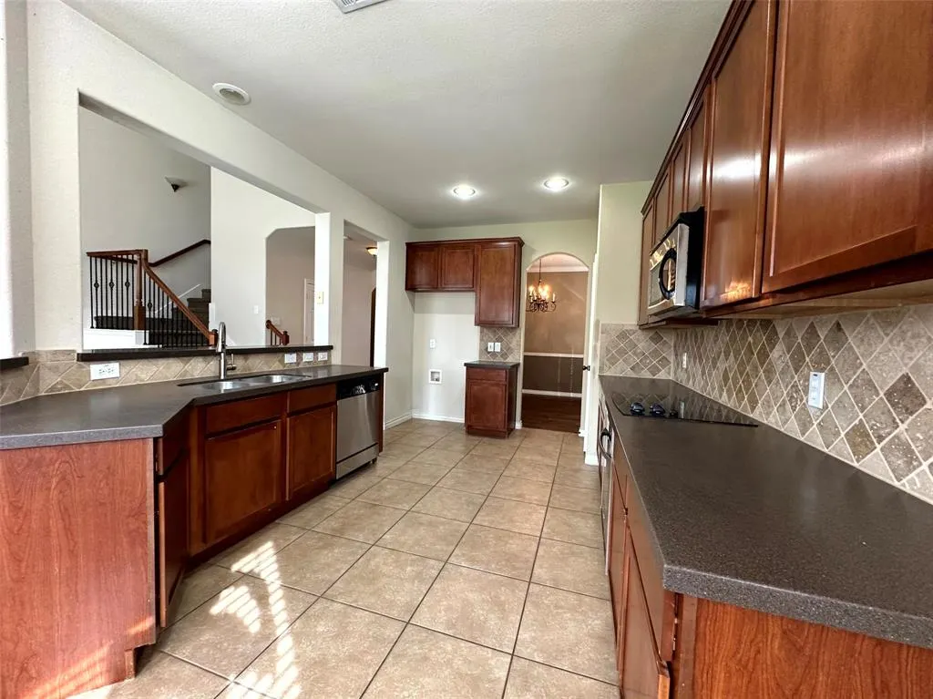9409 Fenway Drive