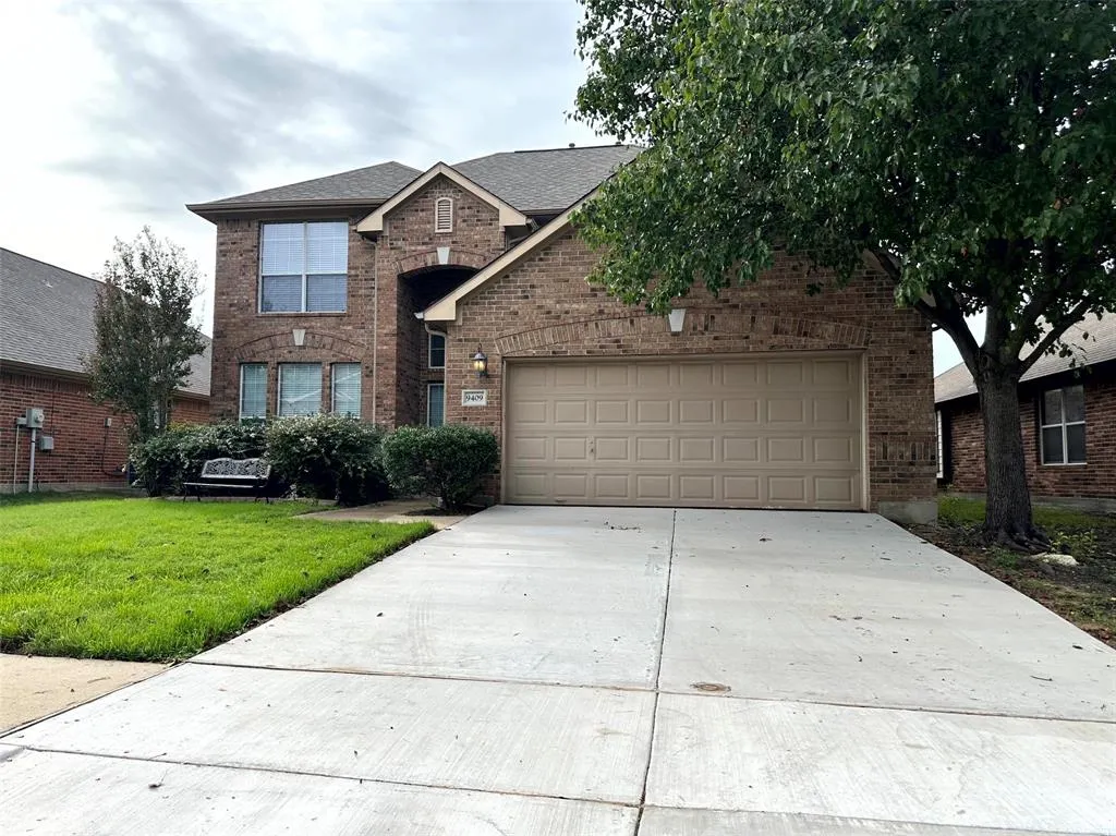 9409 Fenway Drive