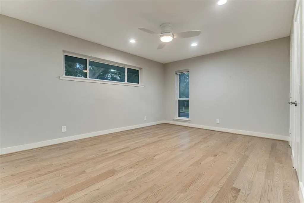 7207 Stefani Drive