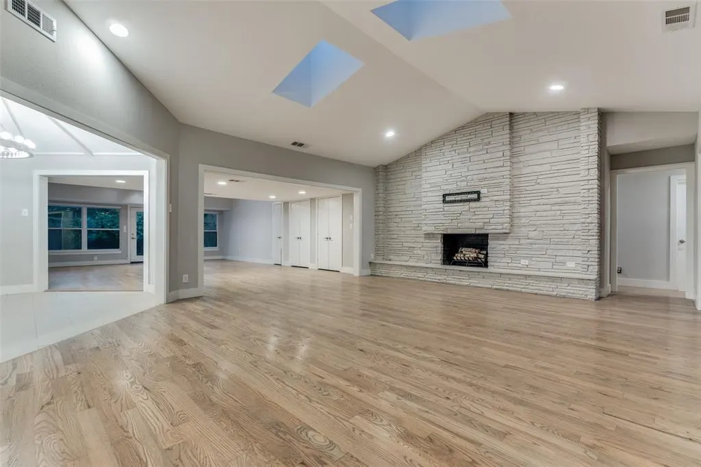 7207 Stefani Drive