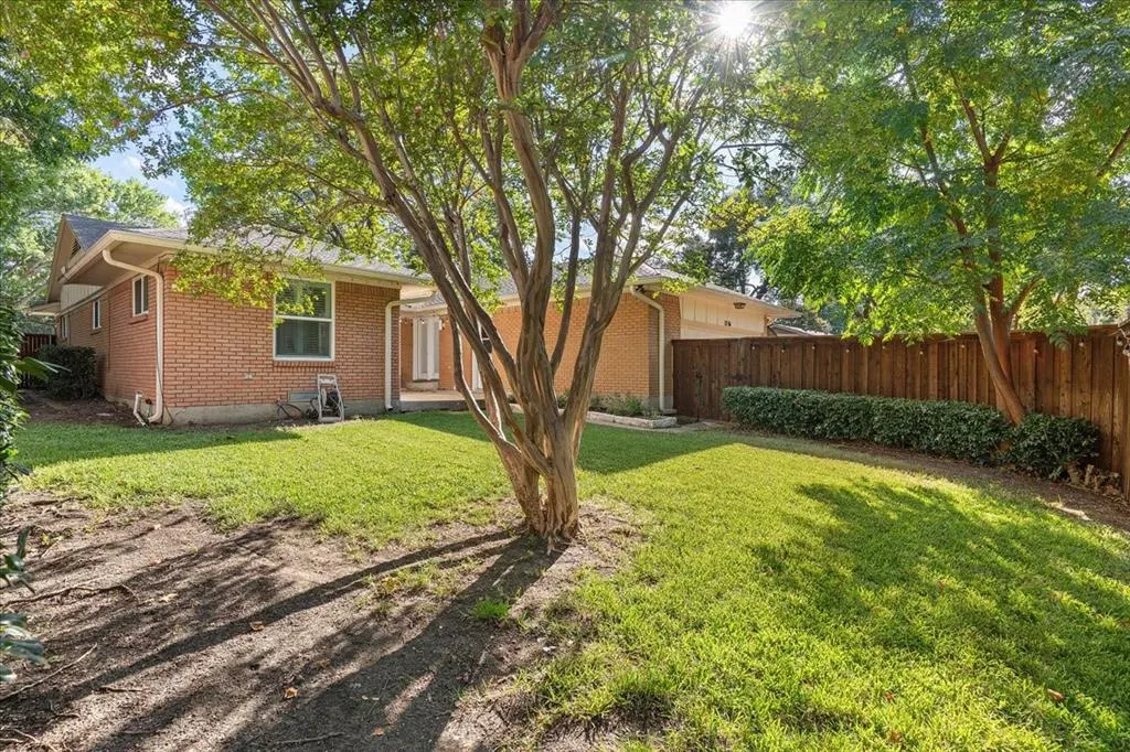 1216 Cypress Drive