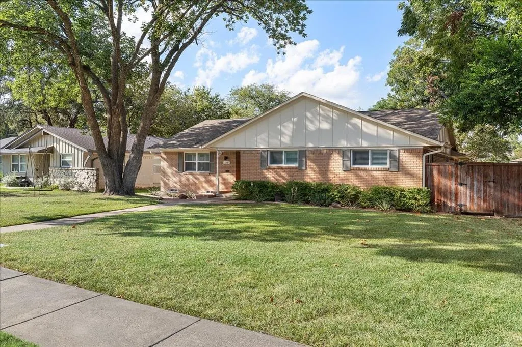 1216 Cypress Drive