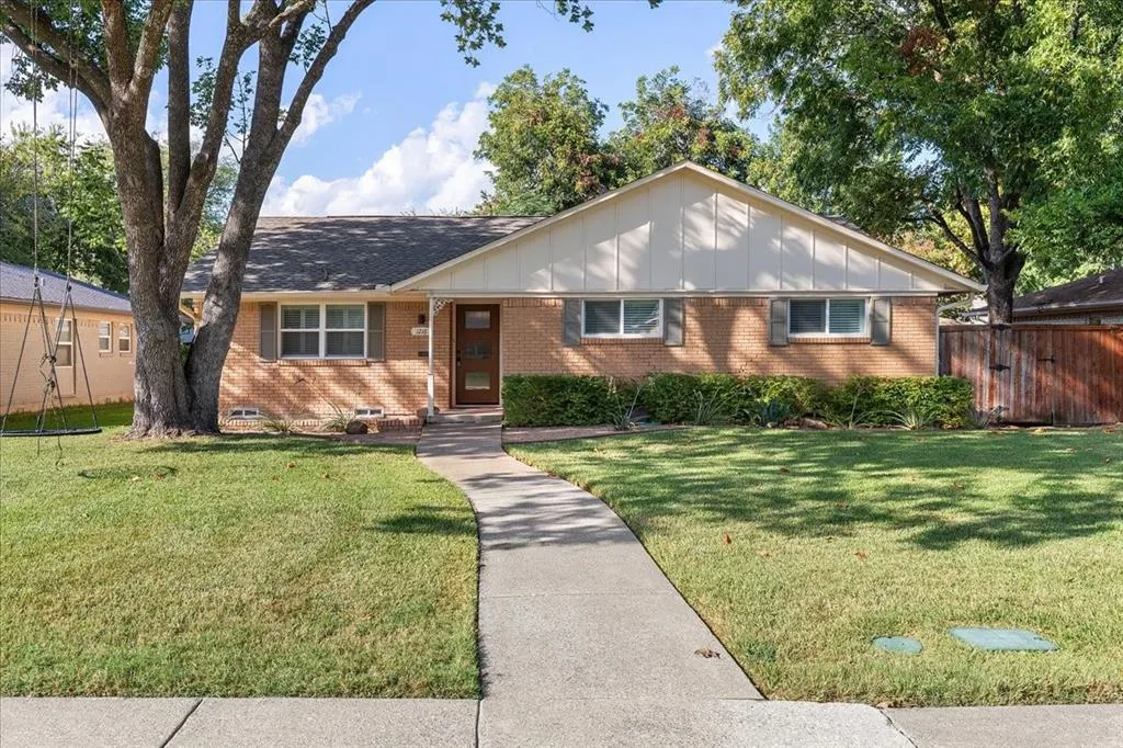 1216 Cypress Drive