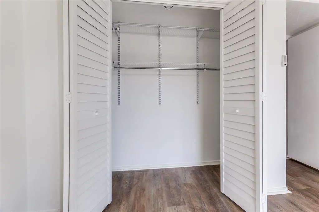 5881 Preston View Boulevard, #215