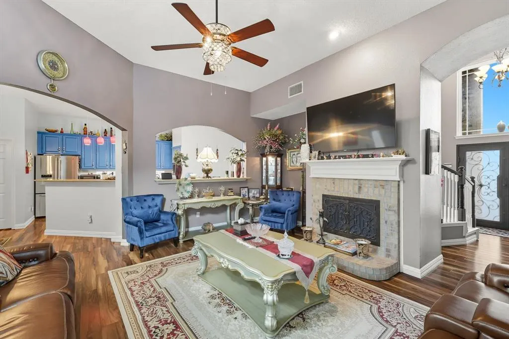 7401 Avalon Drive