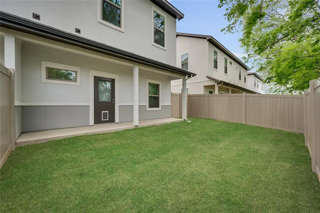 1415 Imperial