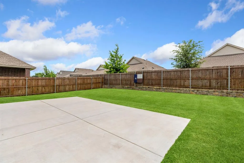 1301 Chapel Hill Drive