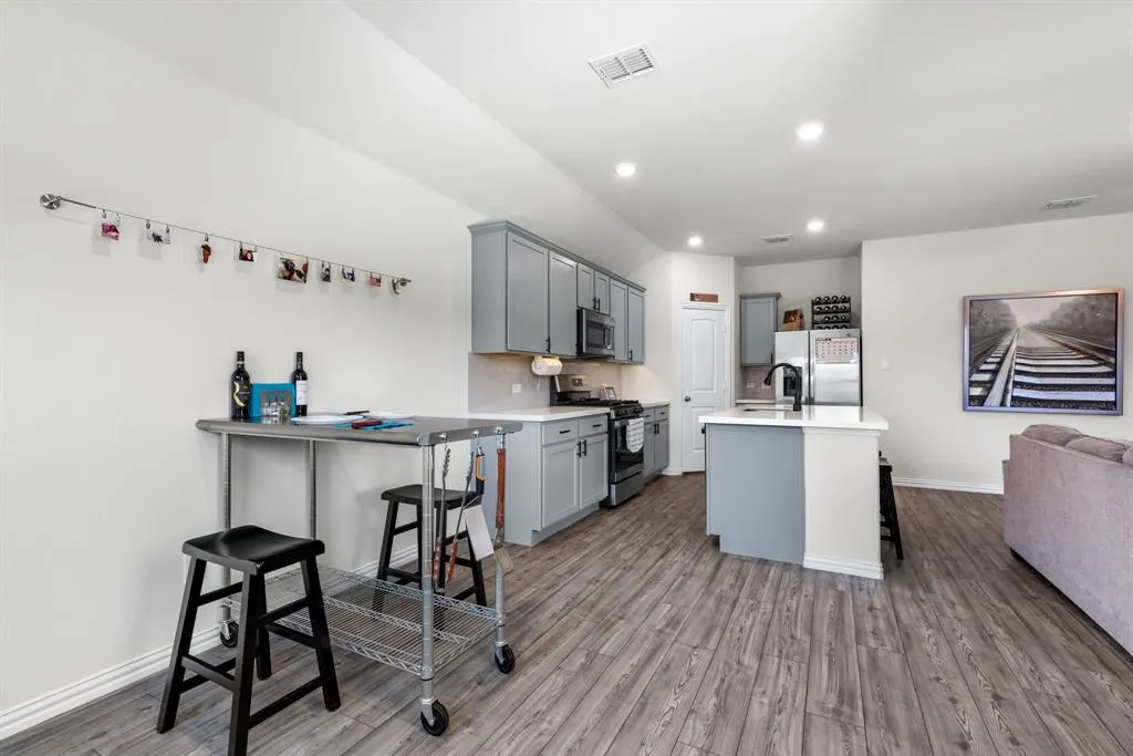1301 Chapel Hill Drive
