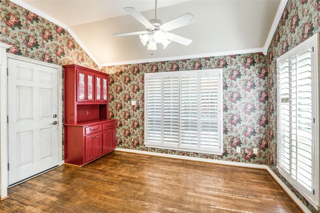 4437 Jenning Drive