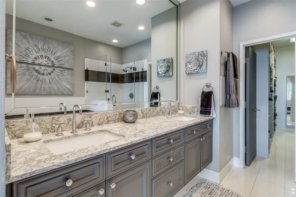 2420 Hugo Street, #2