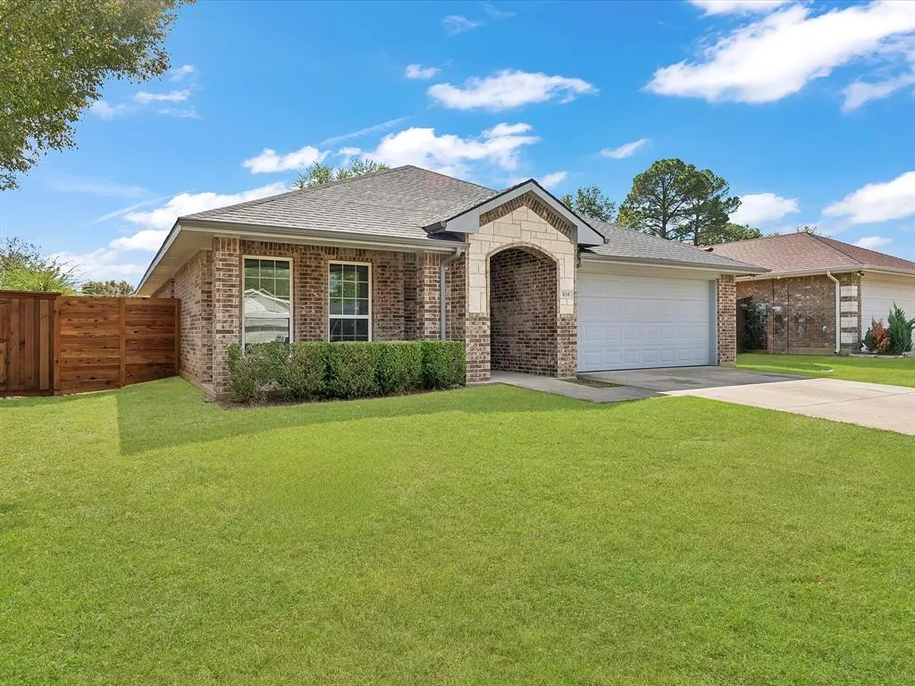 810 Ranch Road