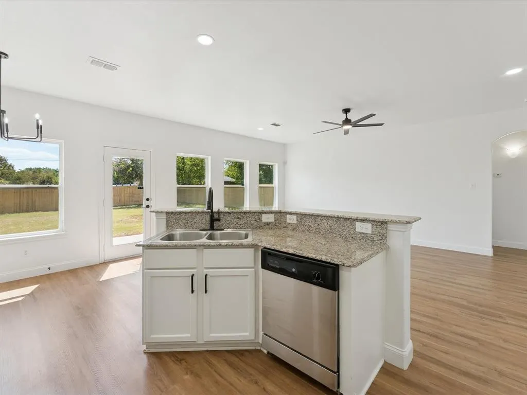 810 Ranch Road