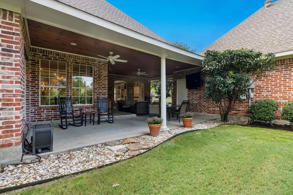 20 Trailridge Drive