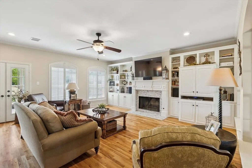 20 Trailridge Drive