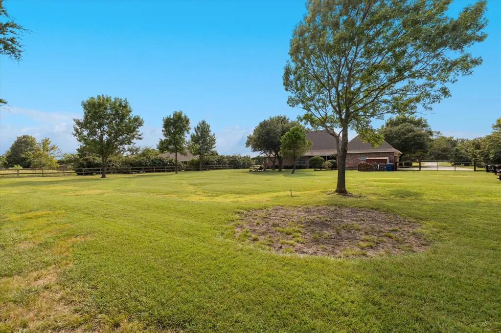 20 Trailridge Drive