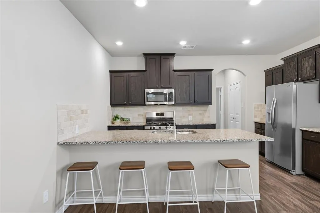 2200 Barx Drive