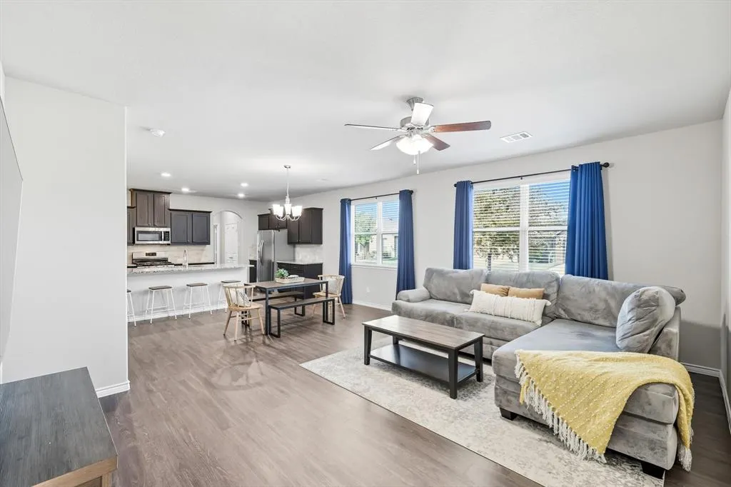 2200 Barx Drive