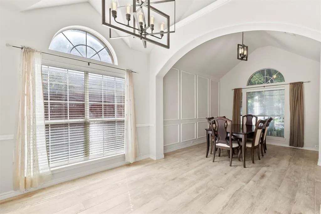 704 Wooded Creek Lane