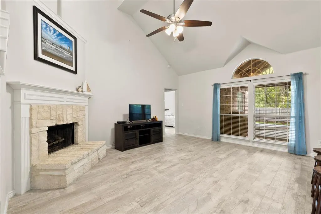 704 Wooded Creek Lane